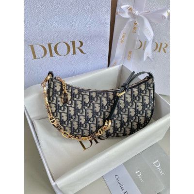 Dior Lounge 9274