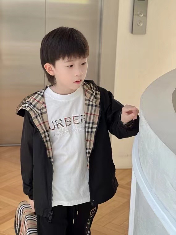 BURBERRY 버버리 자켓 330051