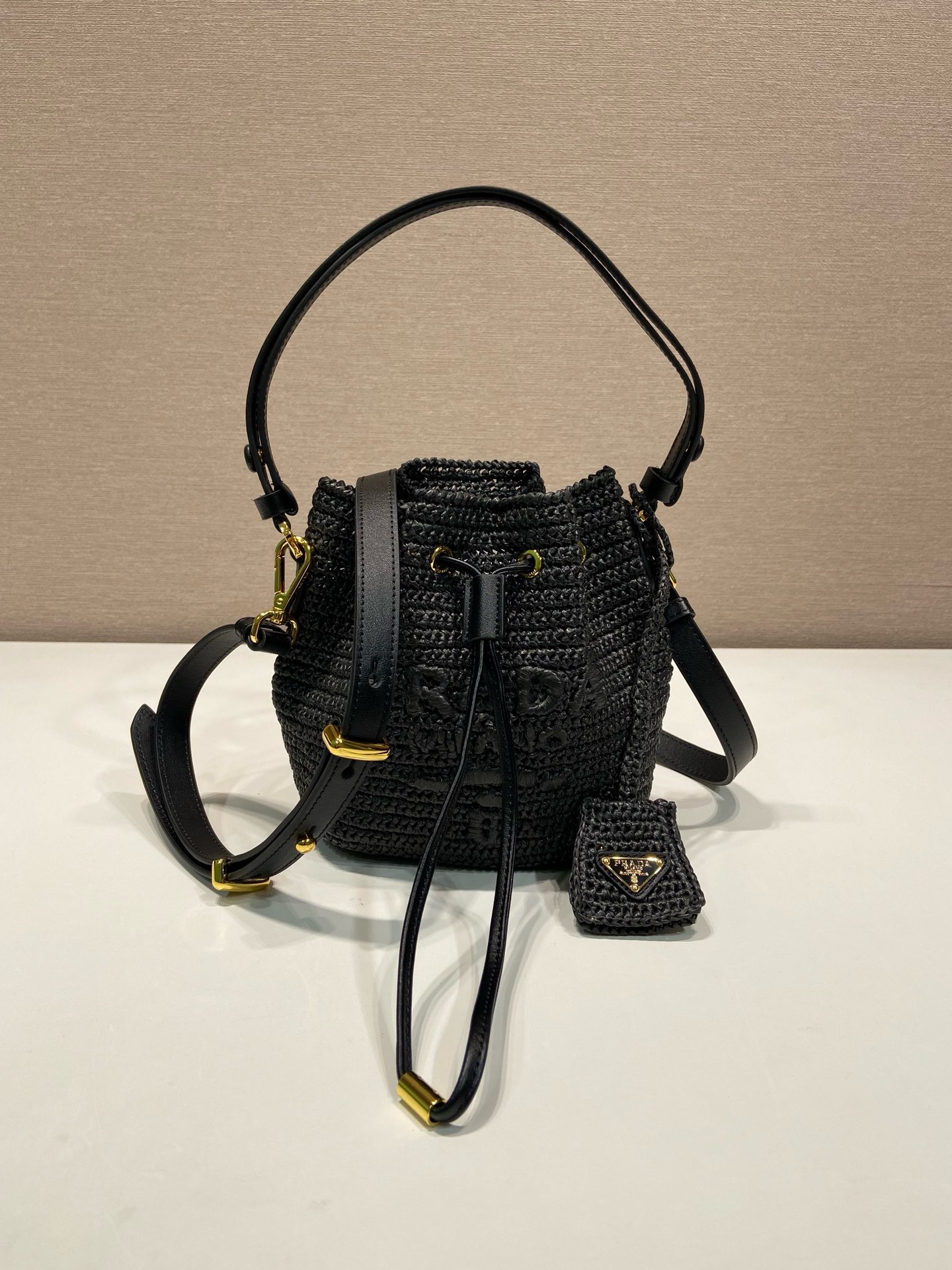 PRADA 프라다 1BE068 블랙 