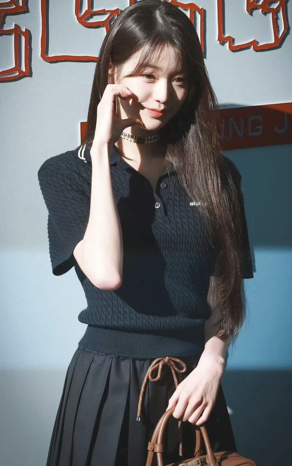 MIUMIU 미우미우 여성 반팔 31700206