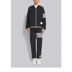 THOM BROWNE 톰브라운 남성바지 31700180