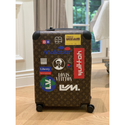 LV 루이비통 캐리아