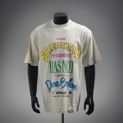 발렌시아가 남성 반팔 32300186