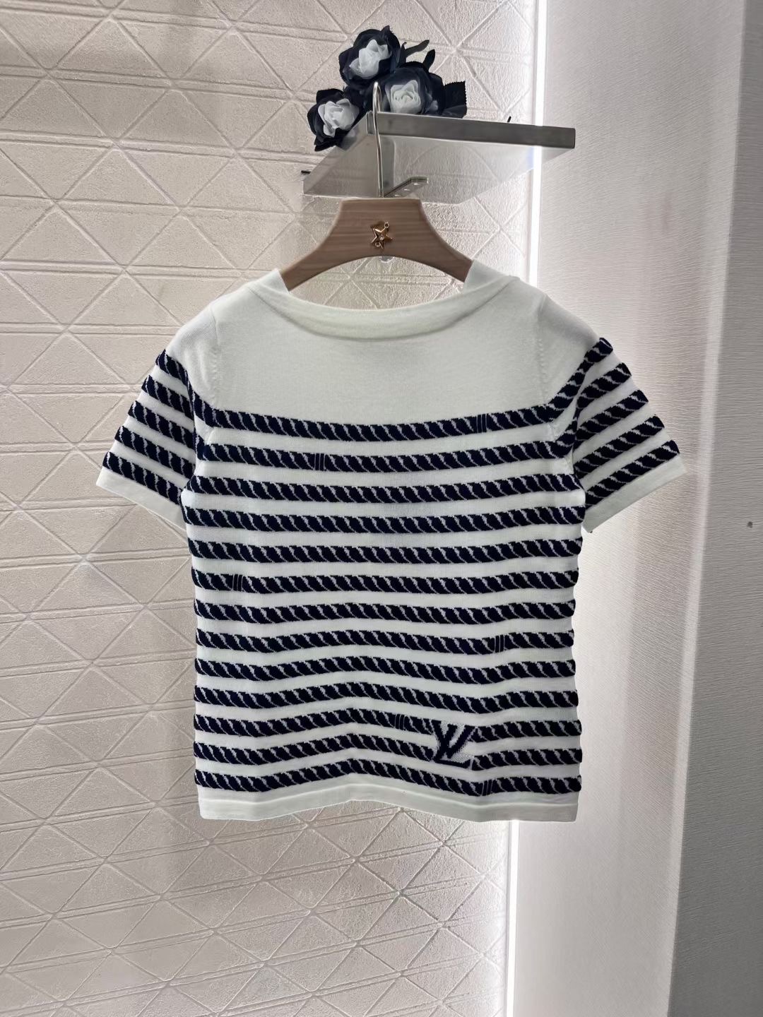 LV 루이비통 여성 반팔 3230082