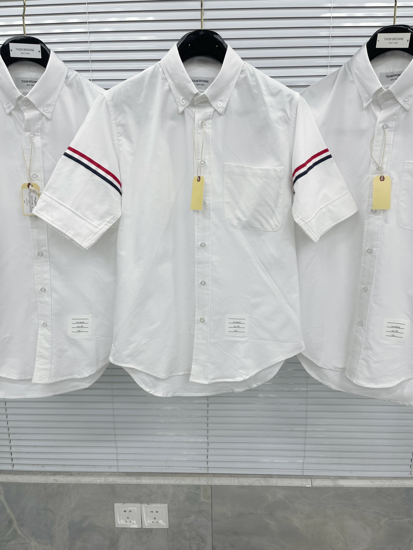 THOM BROWNE 톰브라운 3230026