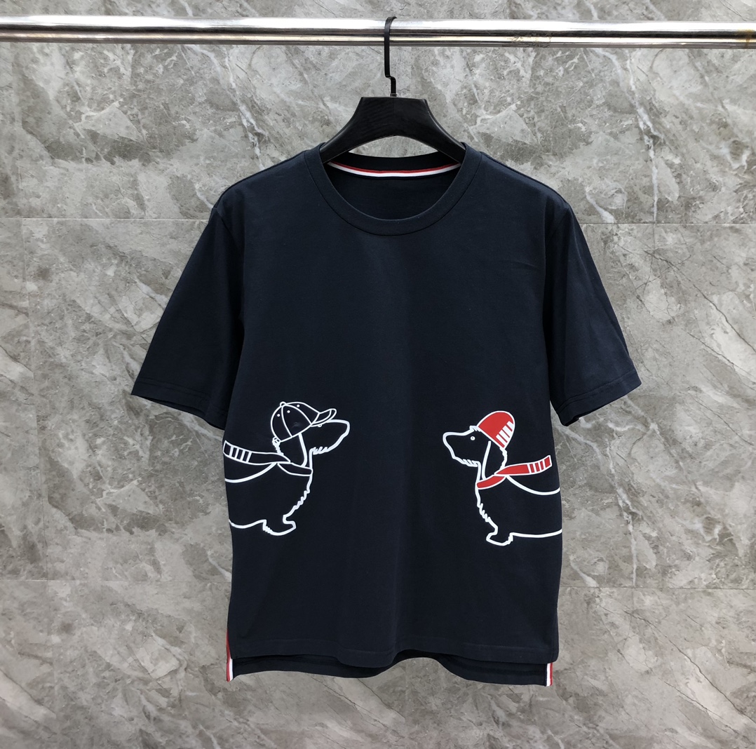 THOM BROWNE 톰브라운 반팔티 325003