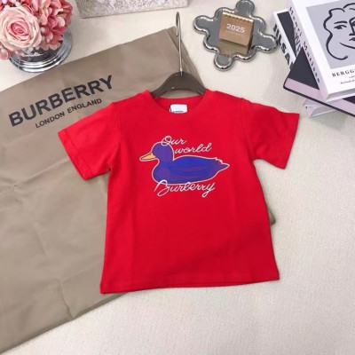 버버리 반팔티 40100512