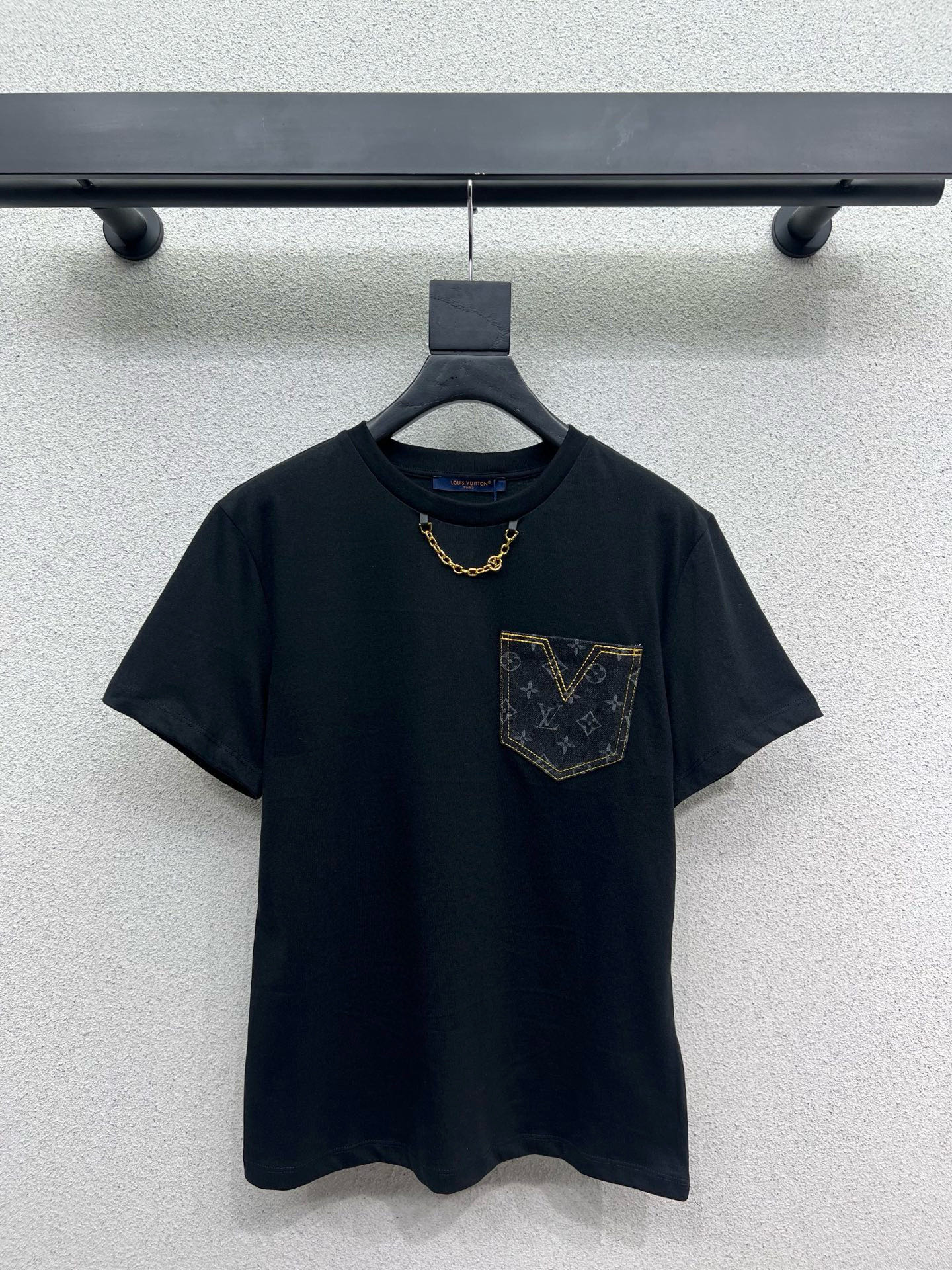 LV 루이비통 여성 반팔티 40100901