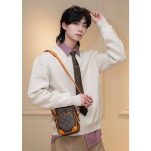 LV 루이비통 M14014