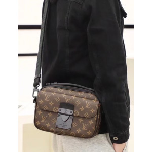 LV 루이비통 M45806