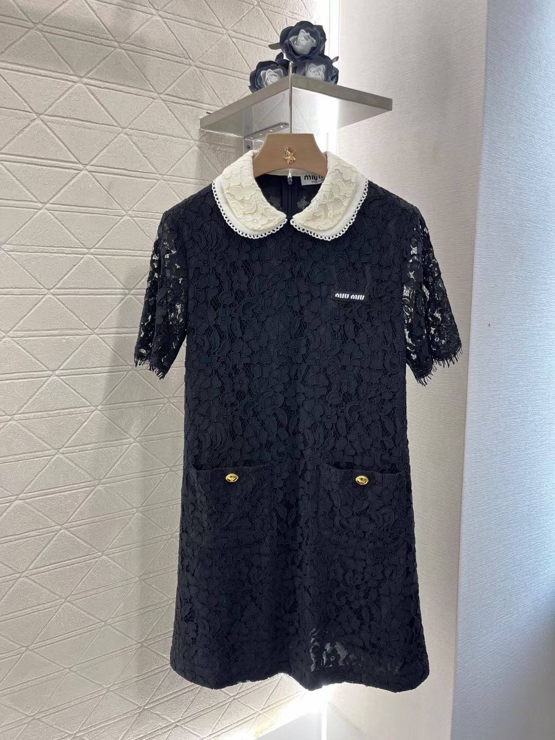 MIUMIU 미우미우 여성 4100331