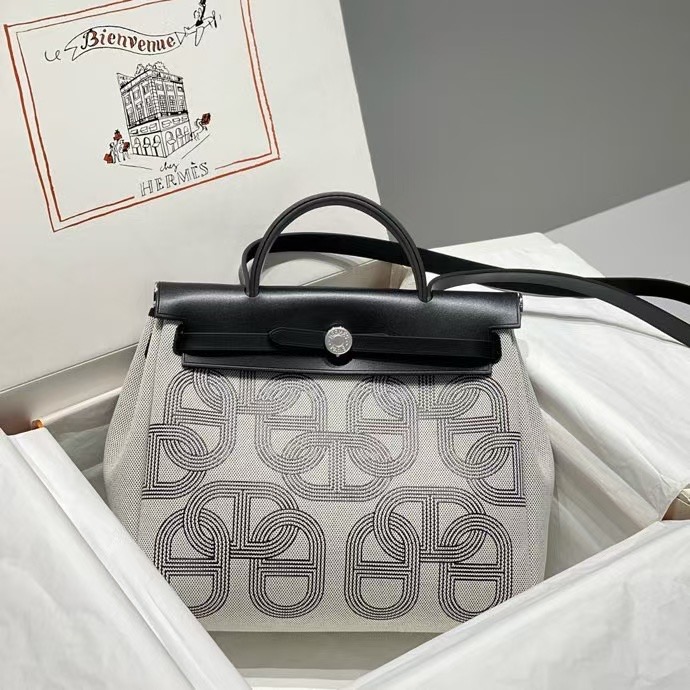 HERMES 에르메스 41003382