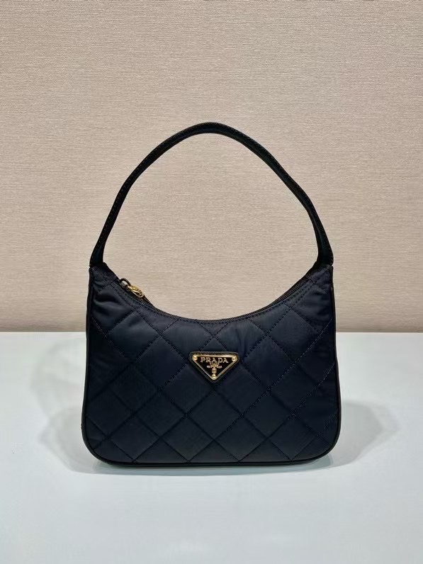 PRADA 프라다 1NE515