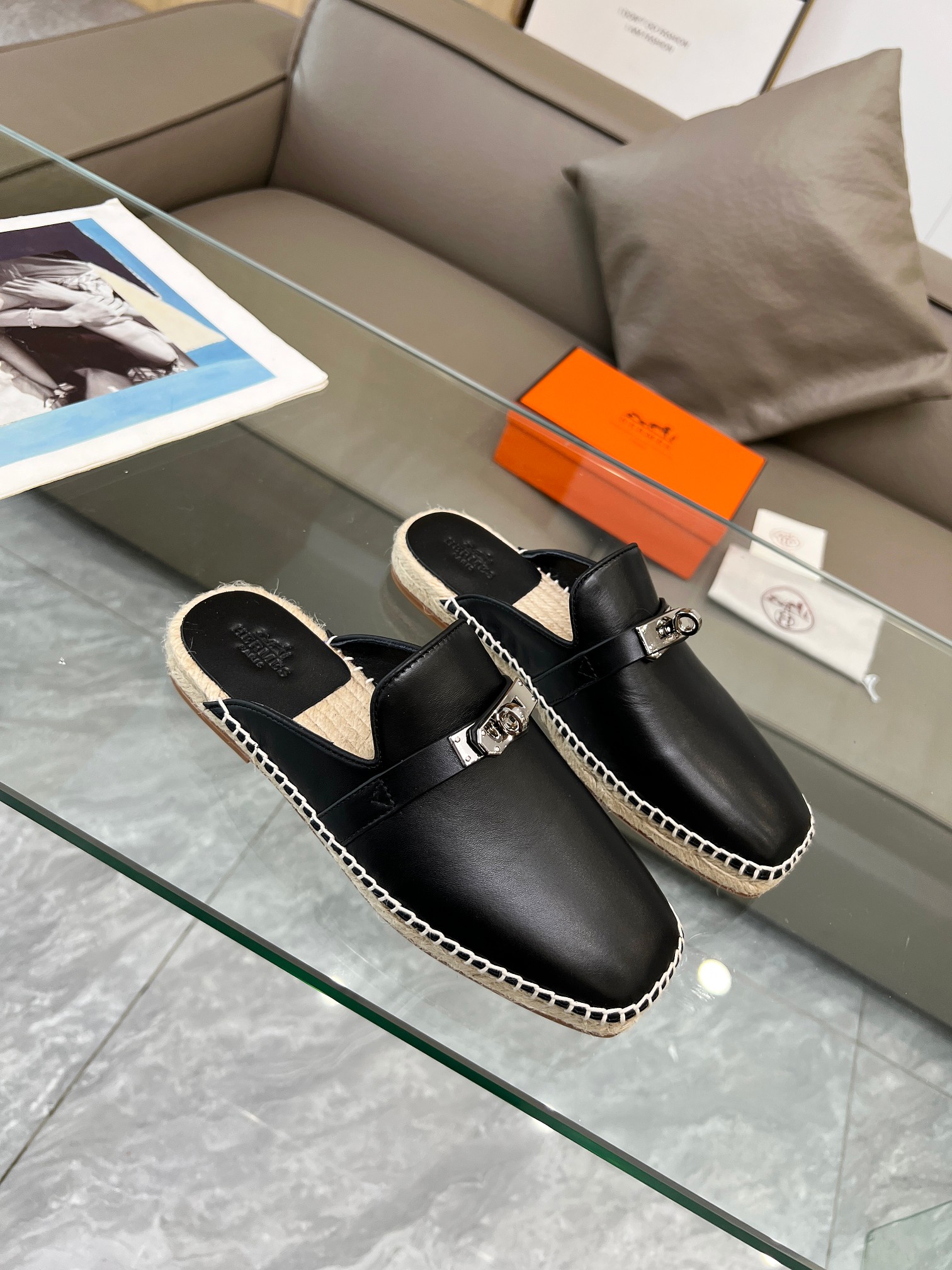 HERMES 에르메스 여성 4300074