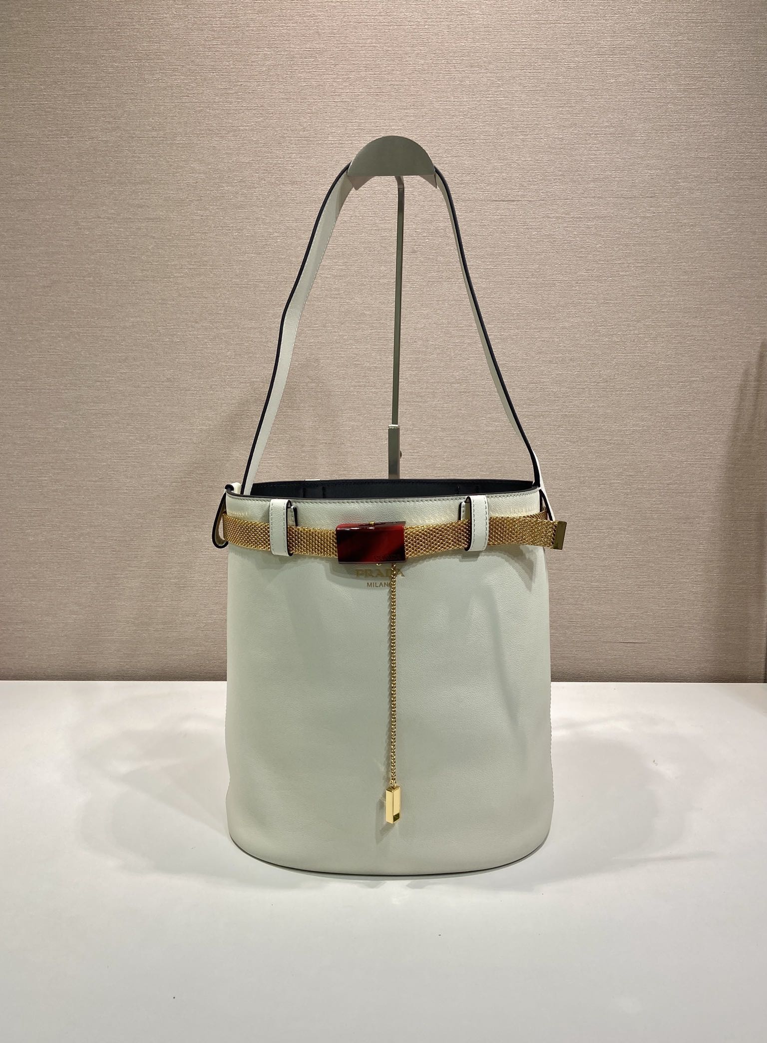 PRADA 프라다 1BE085 화이트