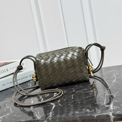 Bottega Veneta 보테가베네타 2278 카키