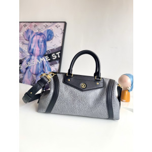 LV 루이비통 M14702