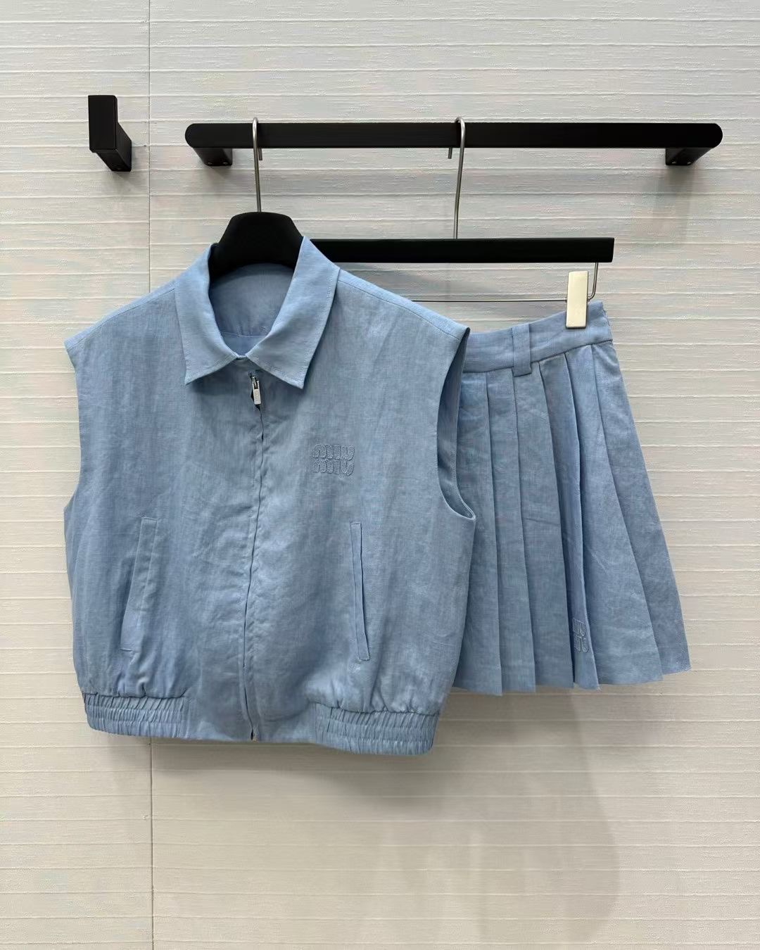 MIUMIU 미우미우 530250129 셋트