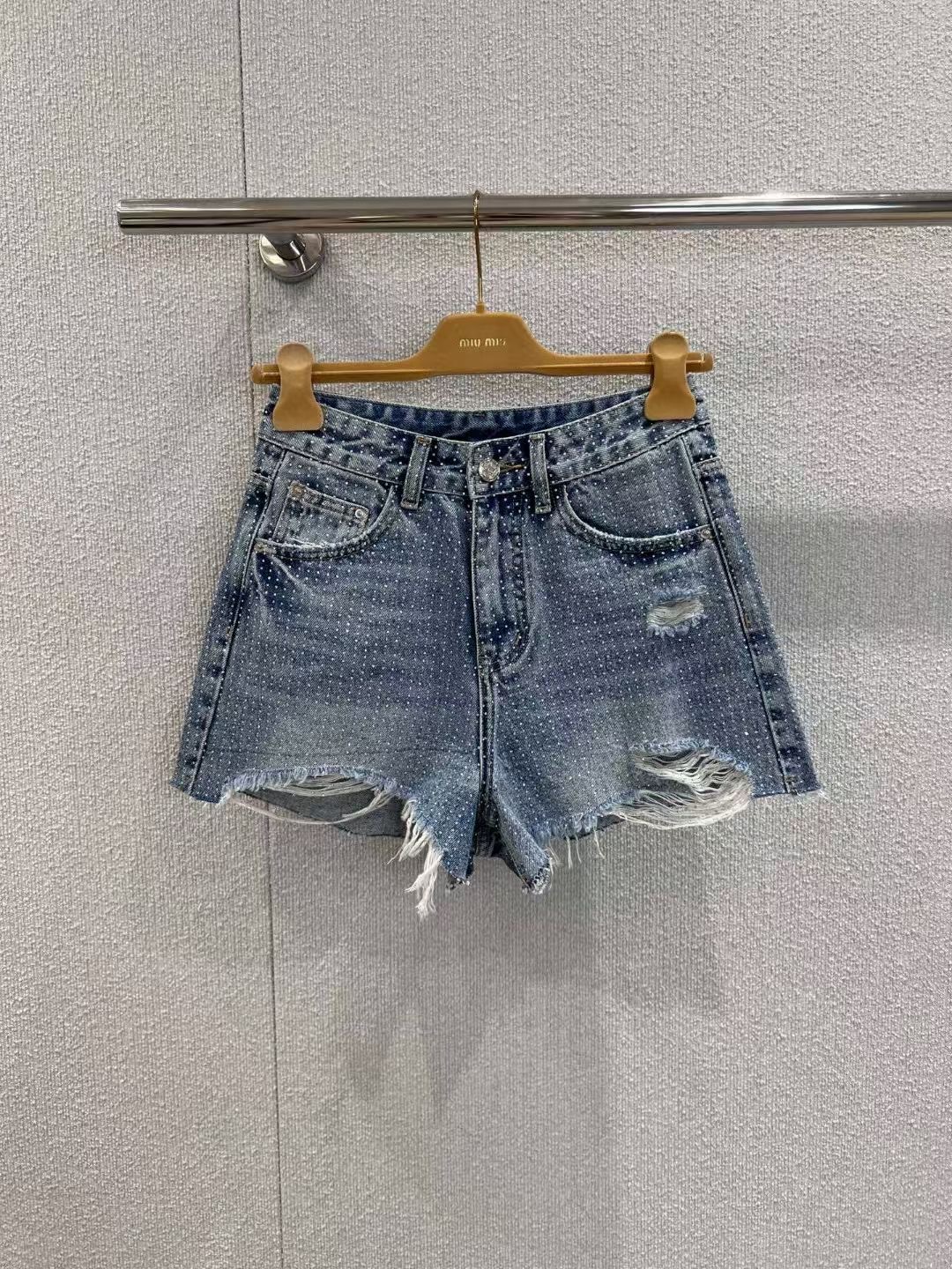 미우미우 여성 530250136